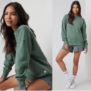 Vuori Sedona Weekender Crew Sea Pine Green Pullover Sweatshirt